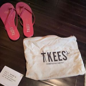 Tkees Flip Flops!
